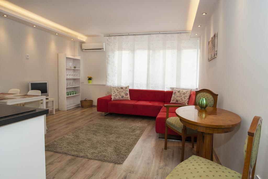 Ilona 2 Bedrooms Apartment In The Center Budapest Exterior photo